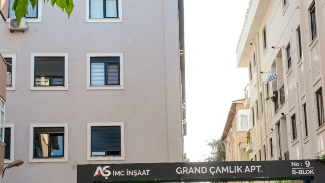 Grand Çamlık Apartmanı